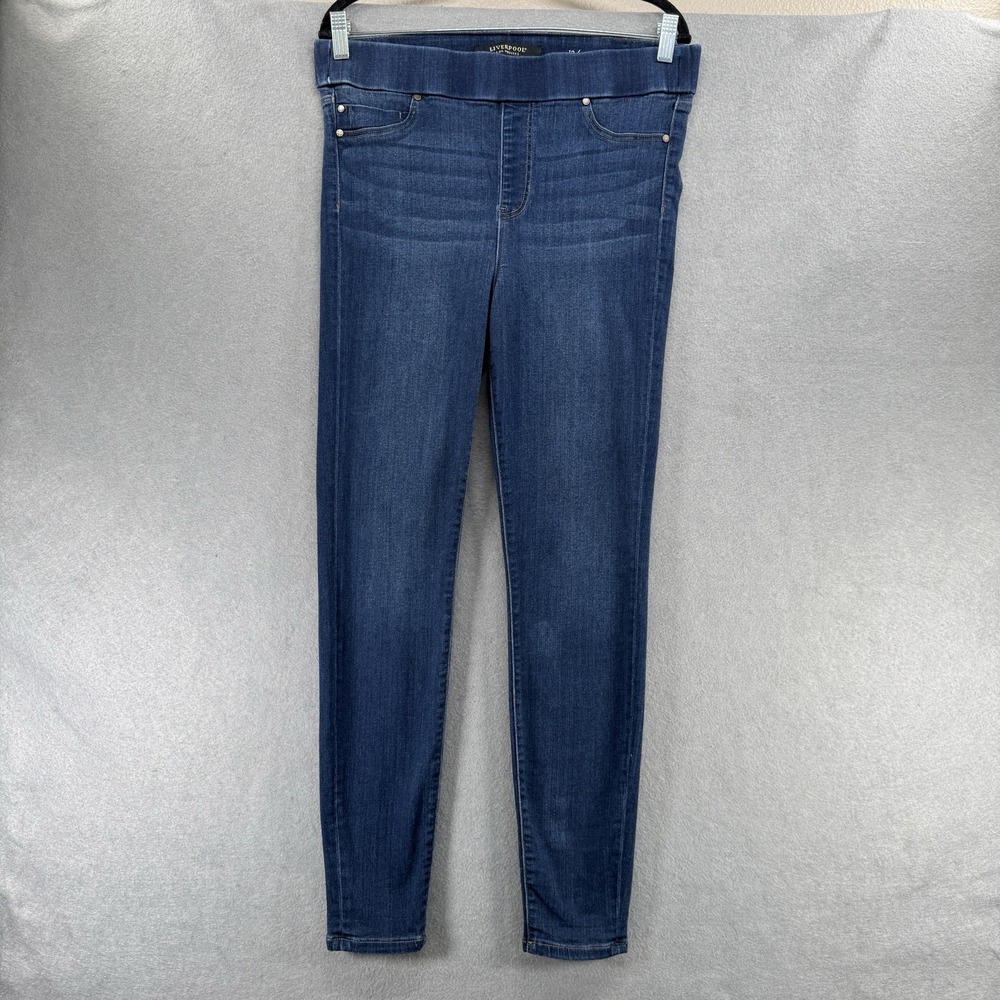 Women's Blue Jeans